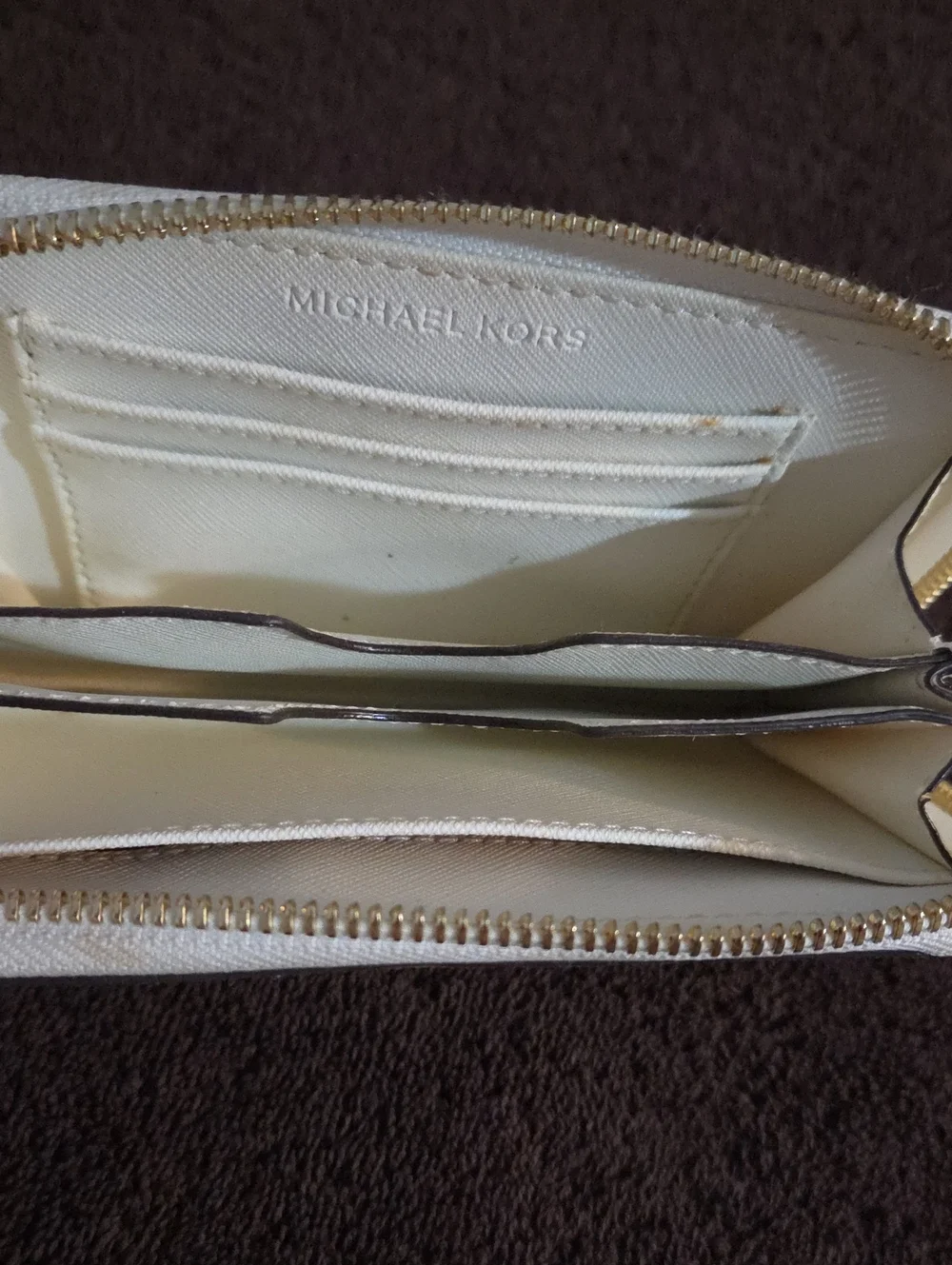 Mivhael Kors Wristlet